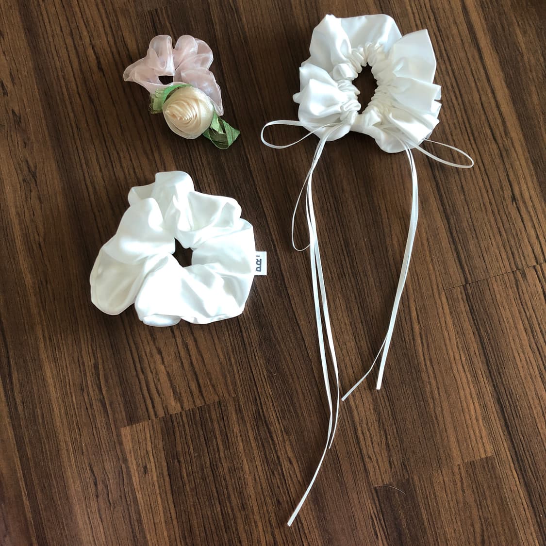 스크런치 새상품 일괄 곱창 헤어슈슈 화이트 로맨틱 발레코어 장미 로즈 오 상품이미지2