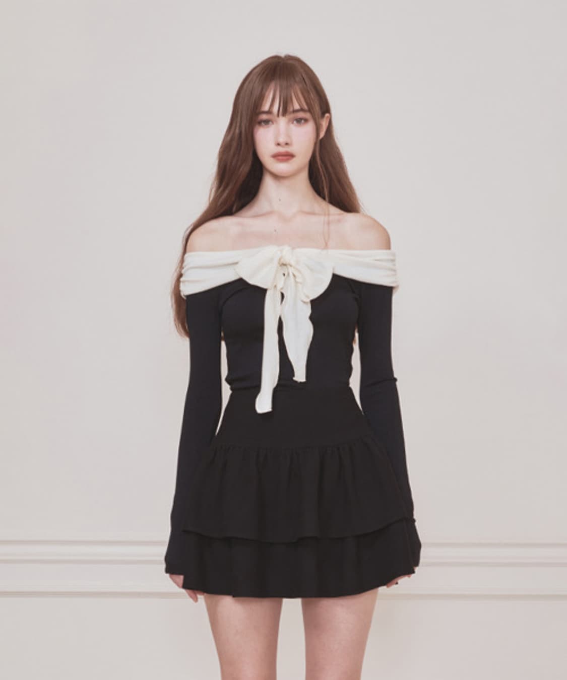 낫유어로즈 블레어 탑 블랙 상품이미지1