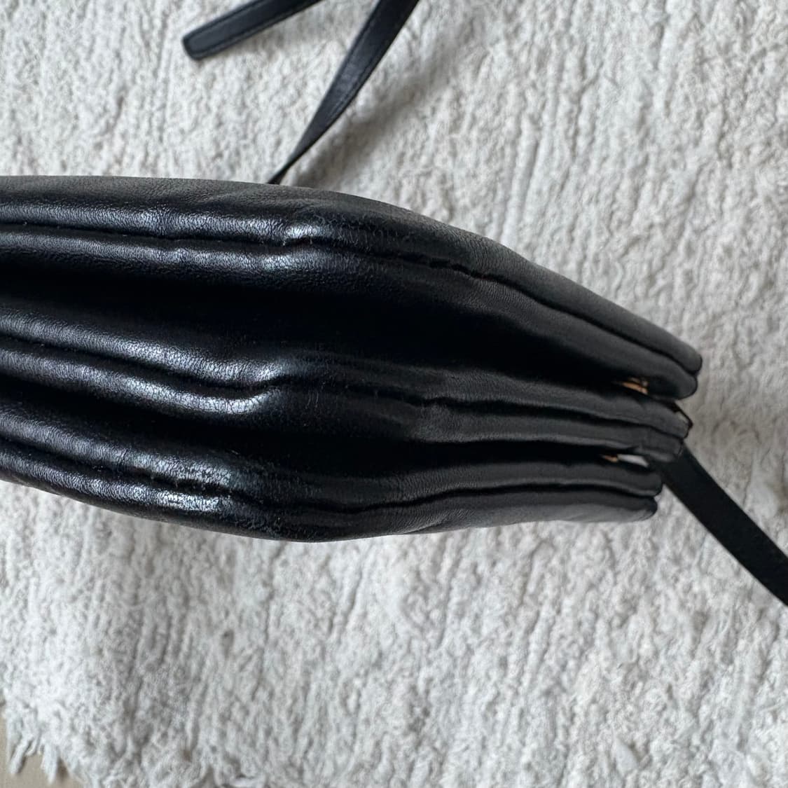 셀린느 트리오백 상품이미지4