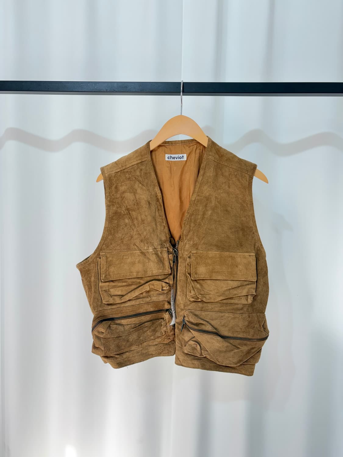 CHEVIOT suede vest 상품이미지1