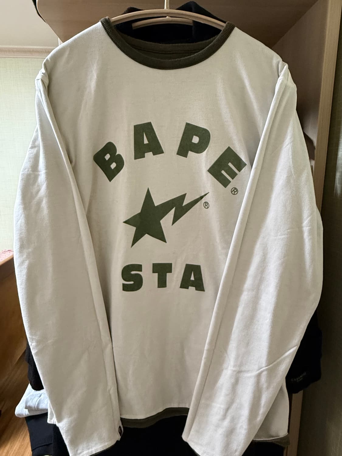 베이프 리버시블 롱슬리브 카키 상품이미지2