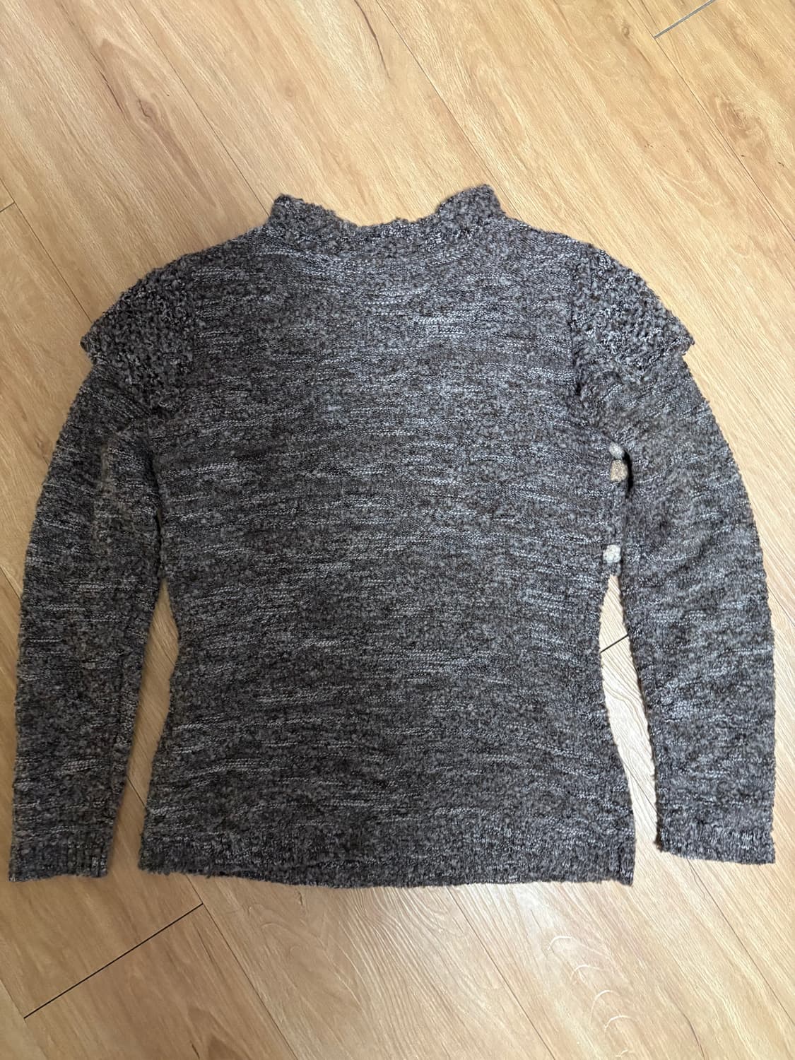 Vernice Freded turtle neck knit 상품이미지3