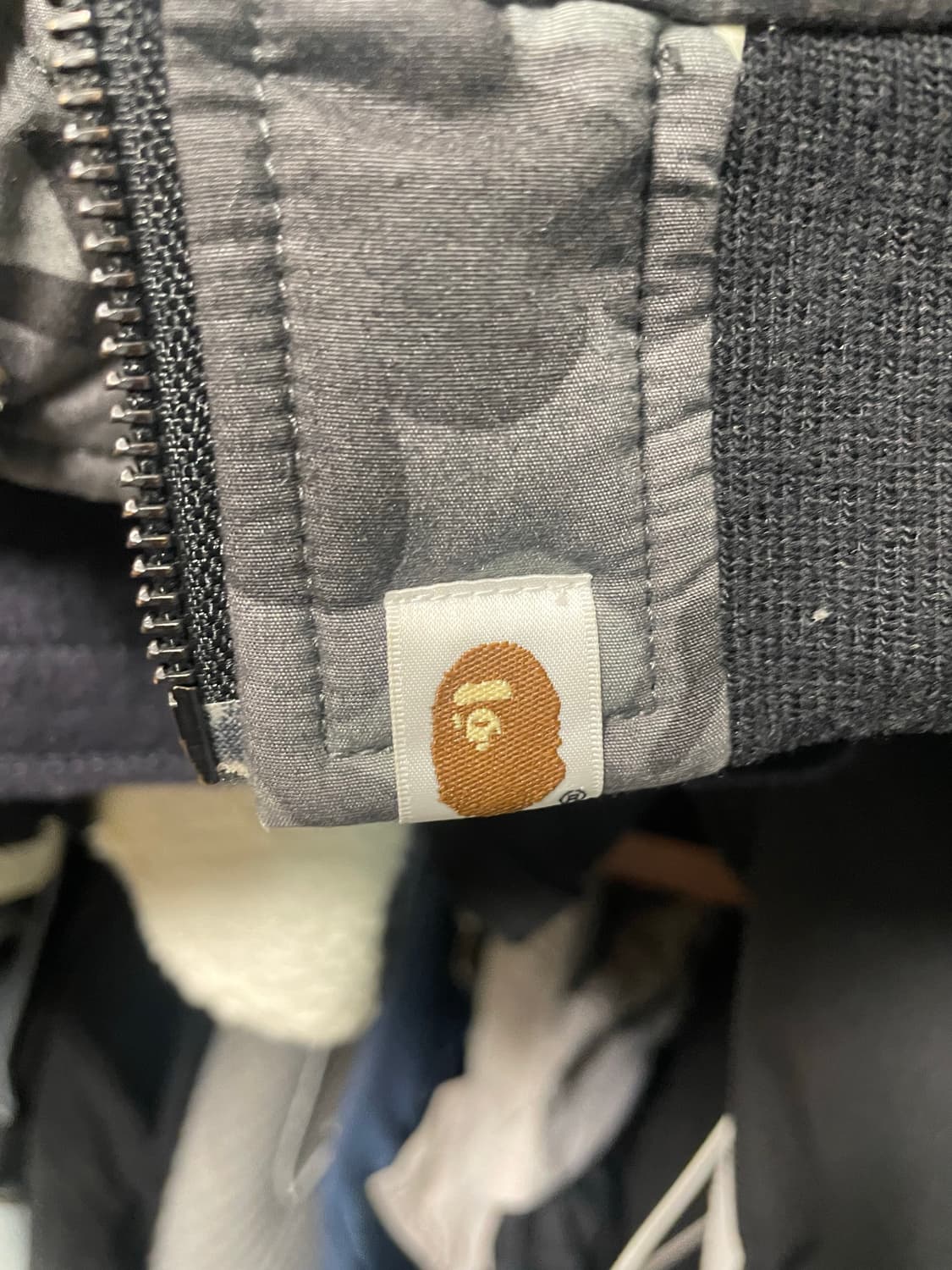 베이프 카모 봄버 자켓 L 상품이미지3