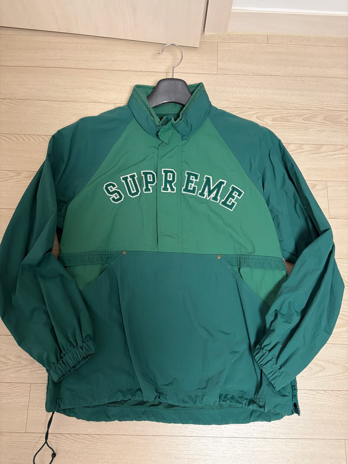 [L] 슈프림 아노락 상품이미지1