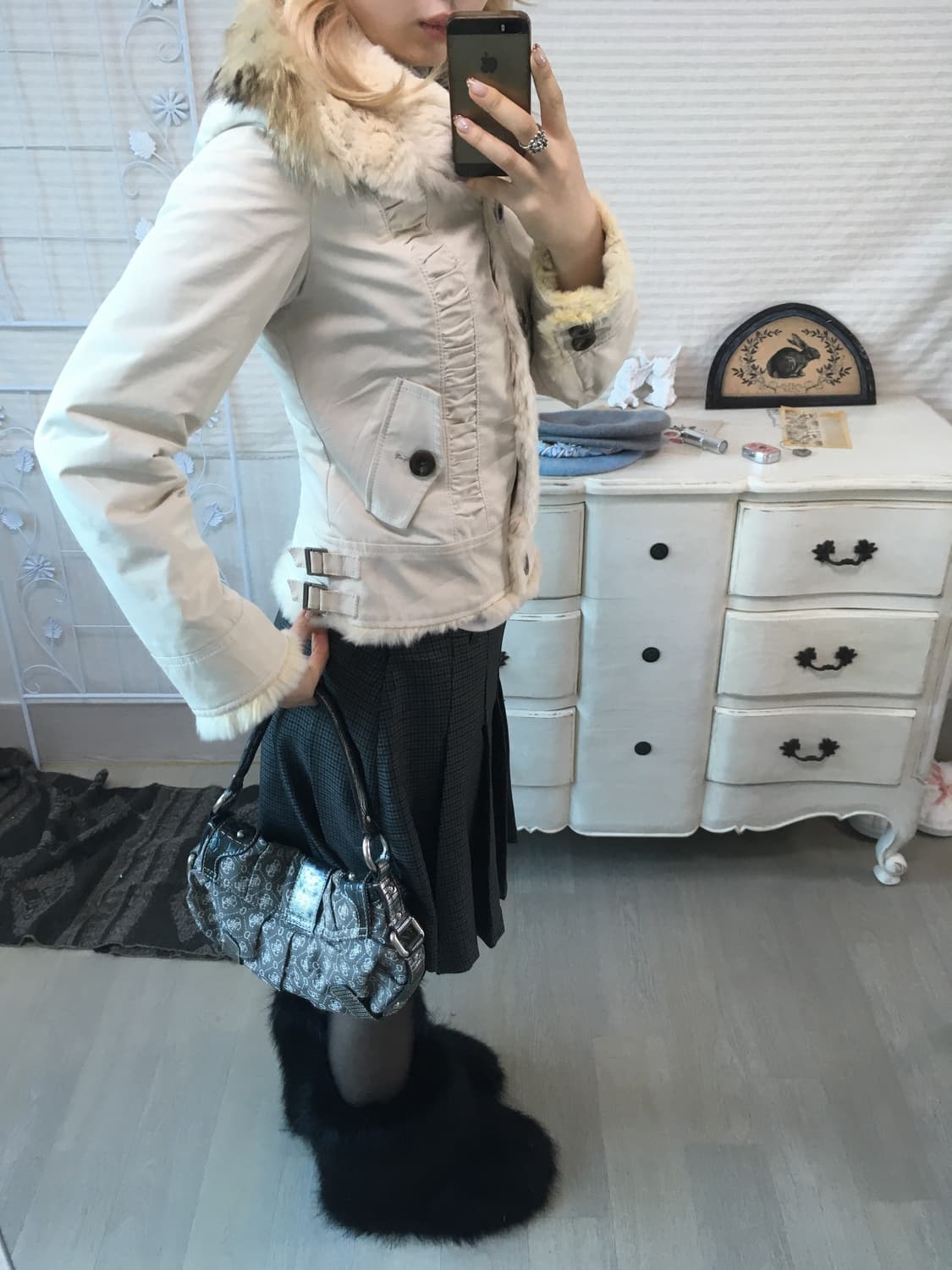 jpn vintage light grey shirring fur jk 상품이미지3