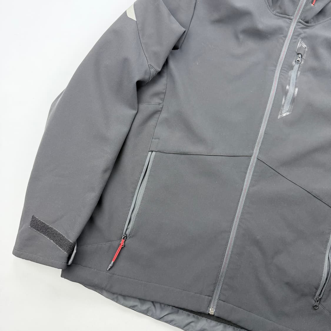 데카트론 소프트쉘 바람막이 자켓 상품이미지3