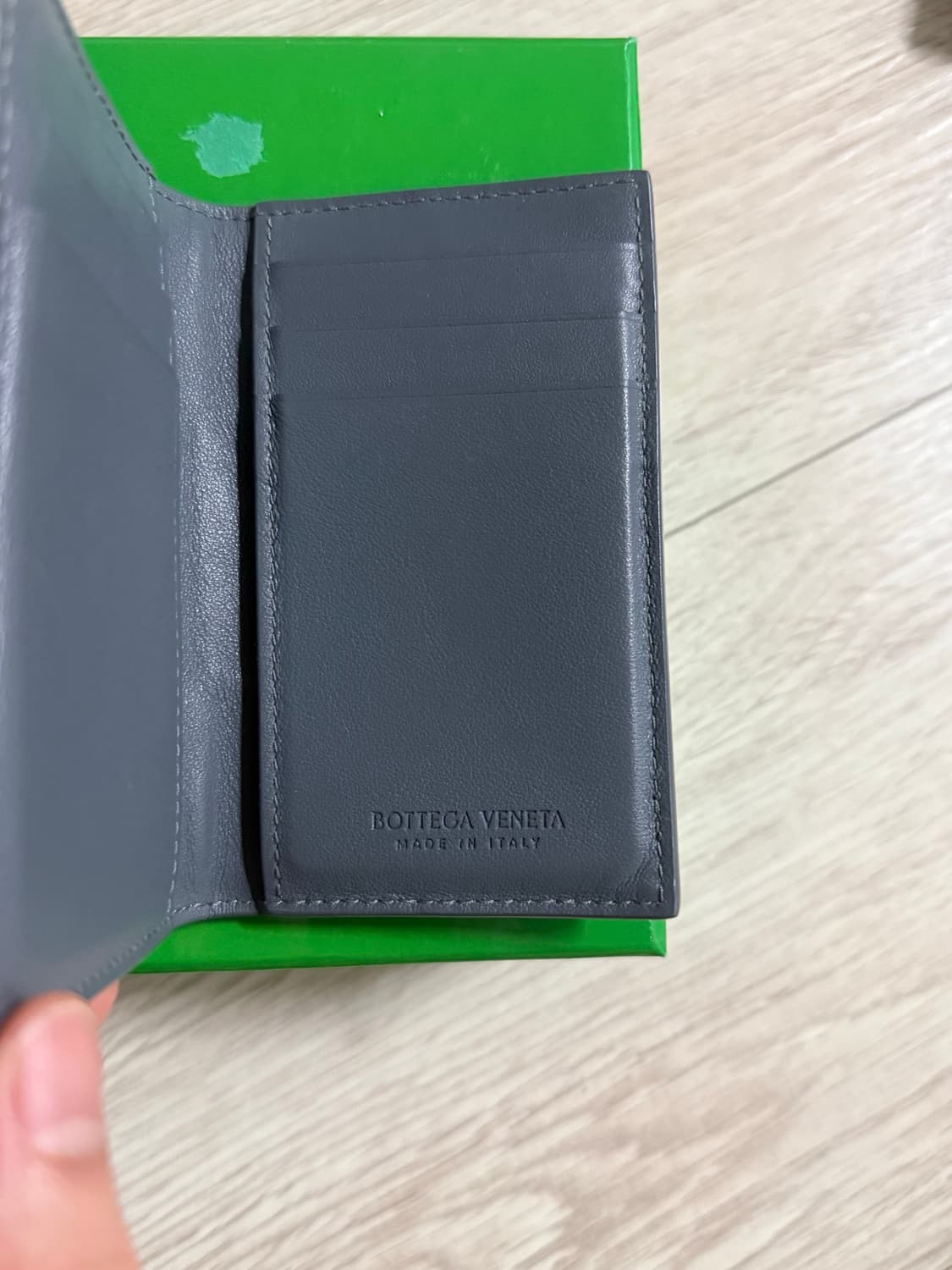 보테가베네타 플랩 카드 케이스 썬더 상품이미지4