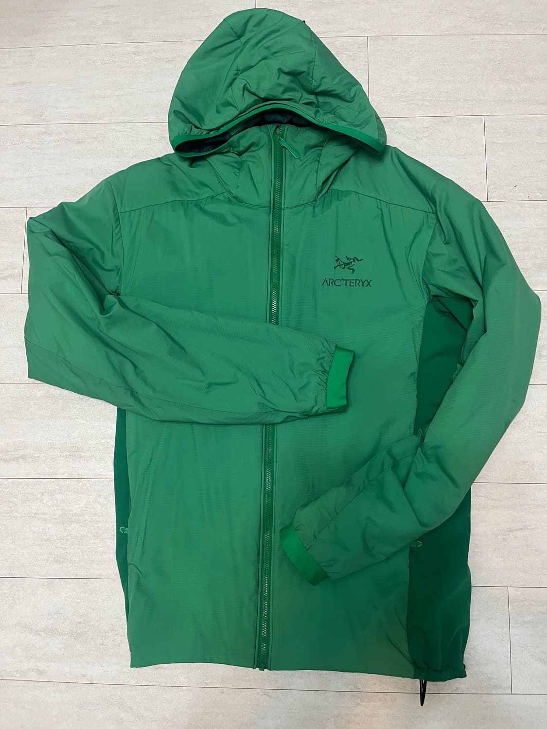 아크테릭스 아톰 후디 정글 M 상품이미지2