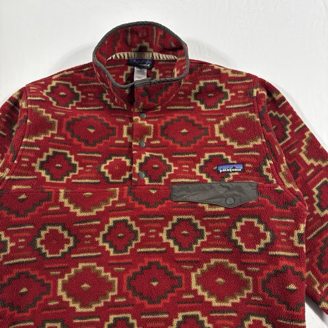 10s 파타고니아 신칠라 스냅-T 레드 아즈텍패턴 상품이미지2