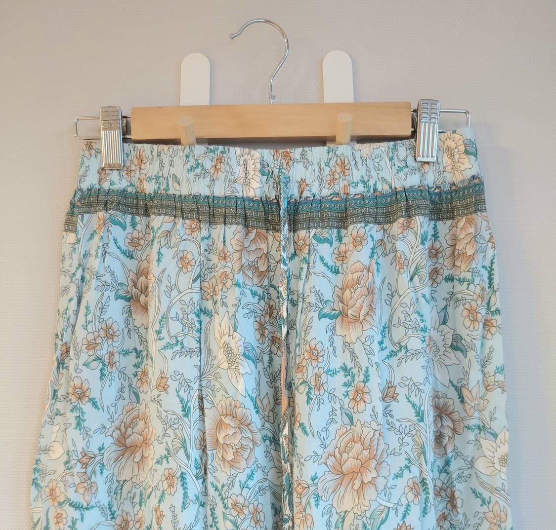 소프트 민트 플라워 스커트 상품이미지2