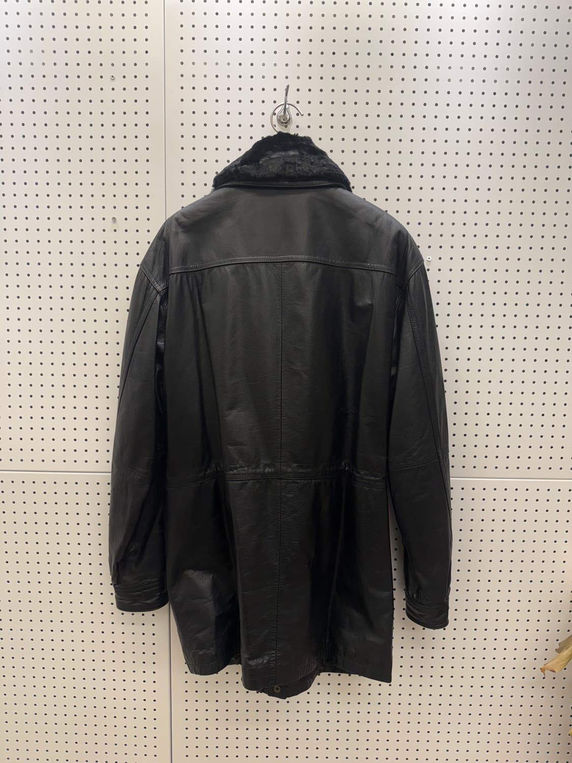 우신 양가죽 퍼카라 코트 U229 상품이미지3