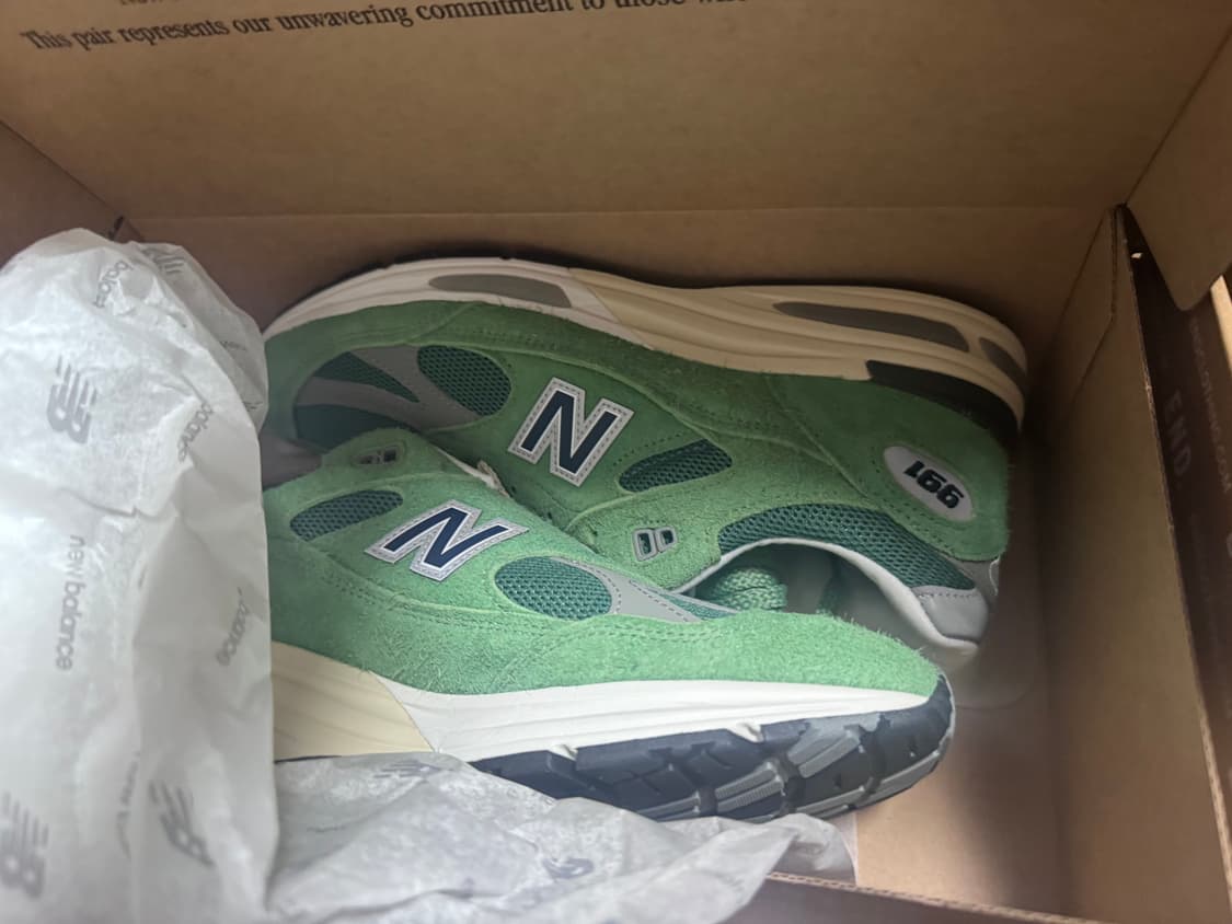 뉴발란스 991v2 미네랄 그린 US10  새제품 상품이미지1