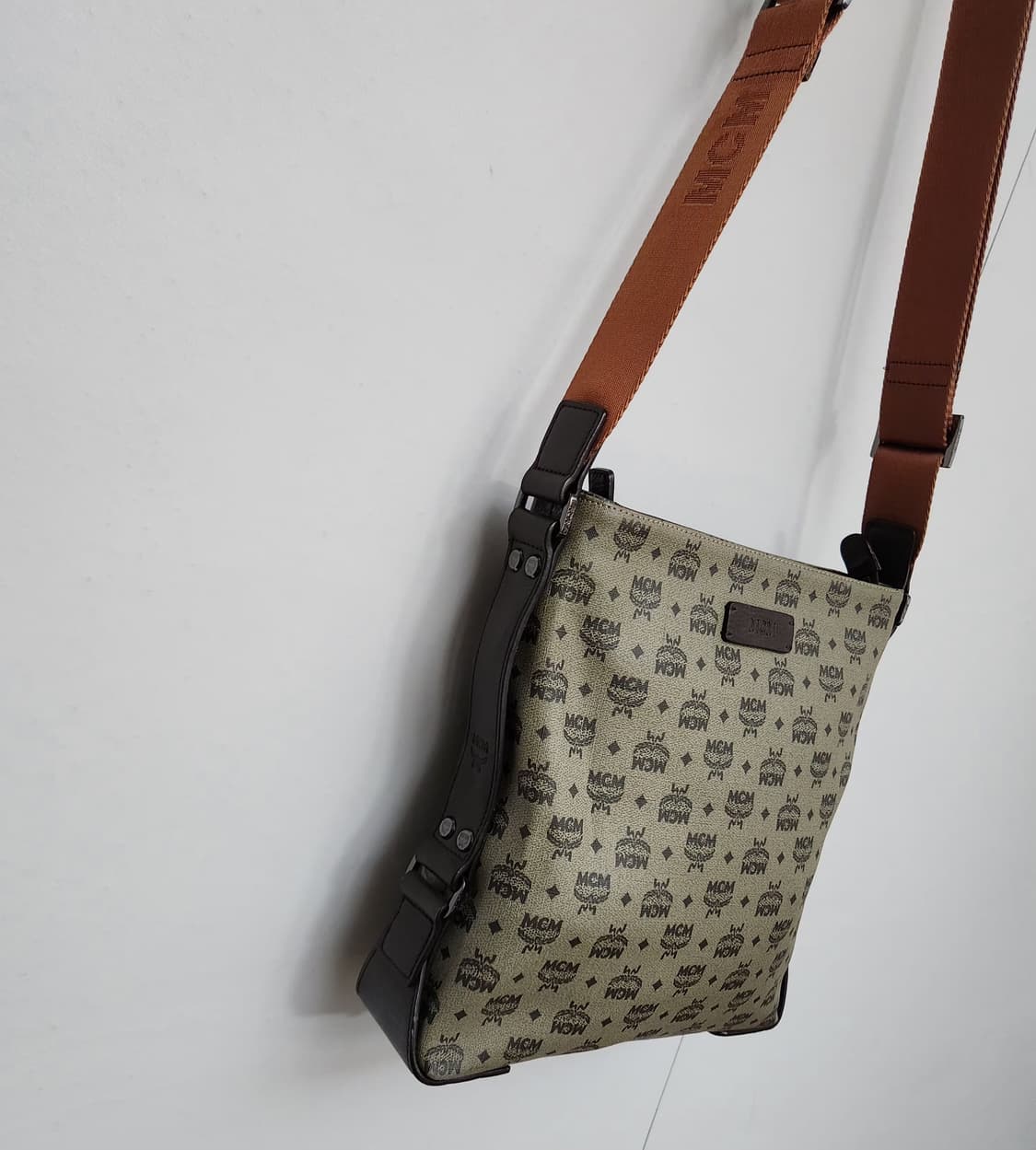 MCM 엠씨엠 숄더백 크로스백 상품이미지3