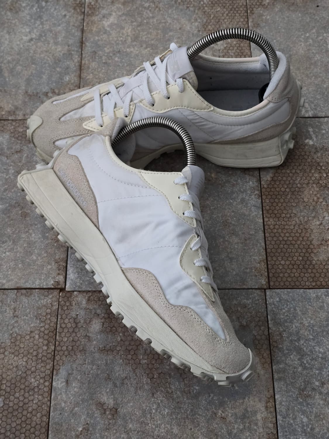 (260)뉴발란스 327 화이트 문빔 상품이미지4