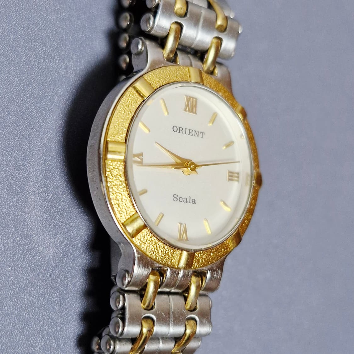 오리엔트 스칼라 여성용 쿼츠시계 상품이미지2