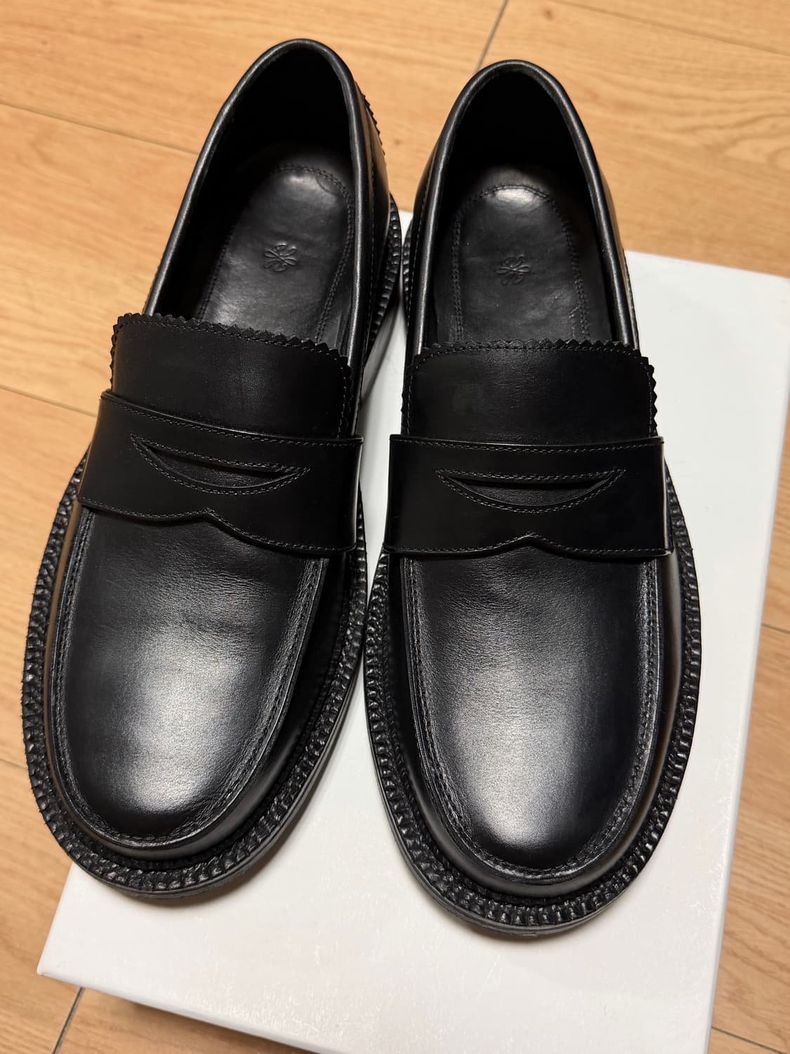 유스 Asymmetric Penny Loafer 상품이미지2