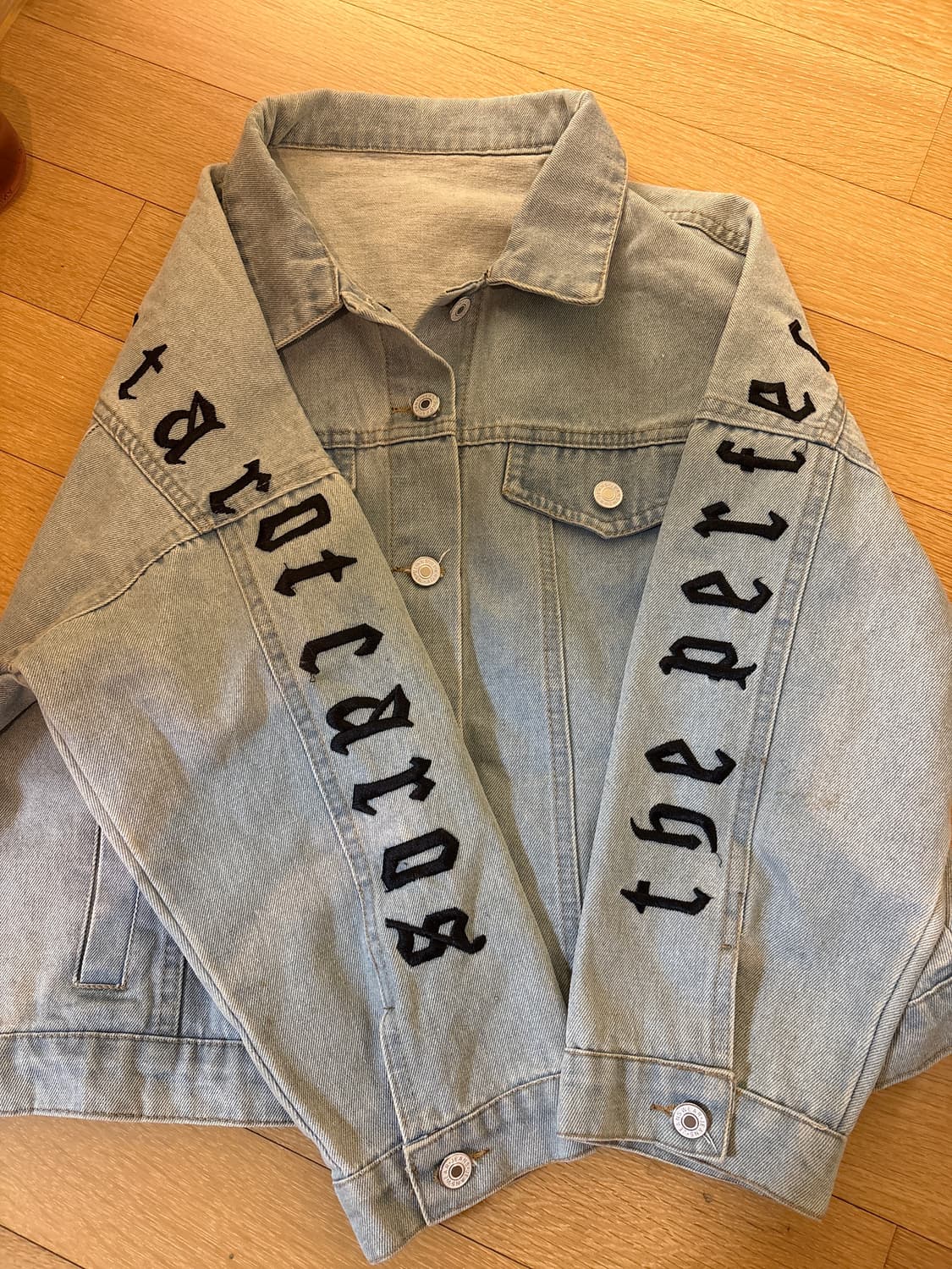 레터링 연청 데님자켓 상품이미지1