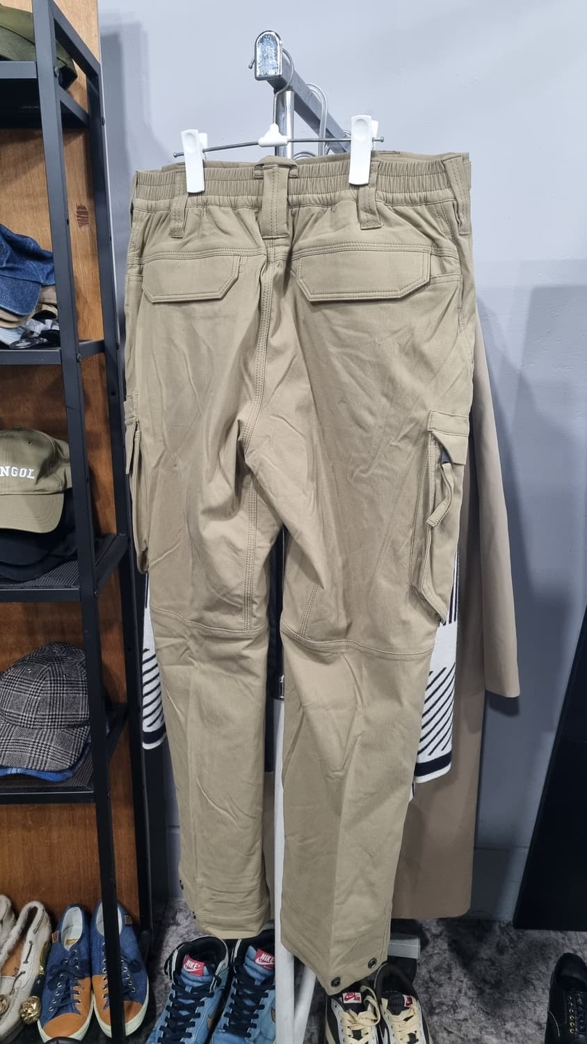 코오롱) 볼디스트 p3 기모 겨울카고바지 33~34 상태최상급 상품이미지4