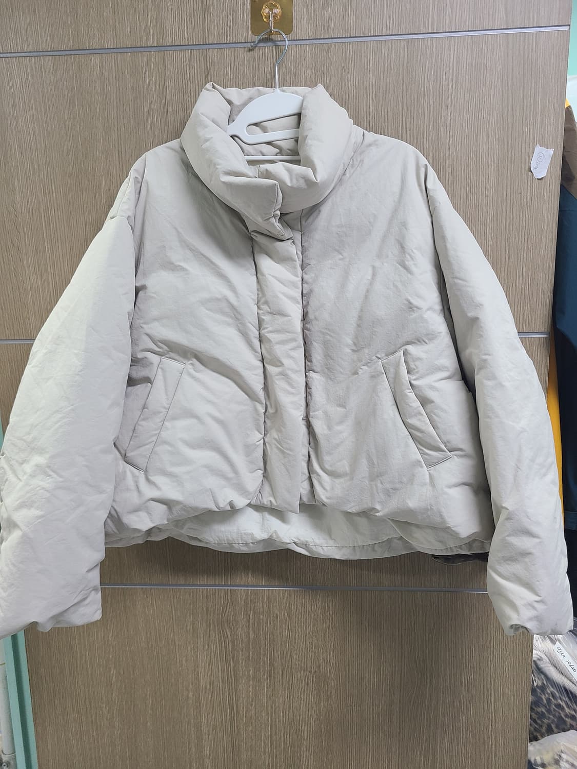 베르소 덕다운 푸퍼 숏패딩 상품이미지1