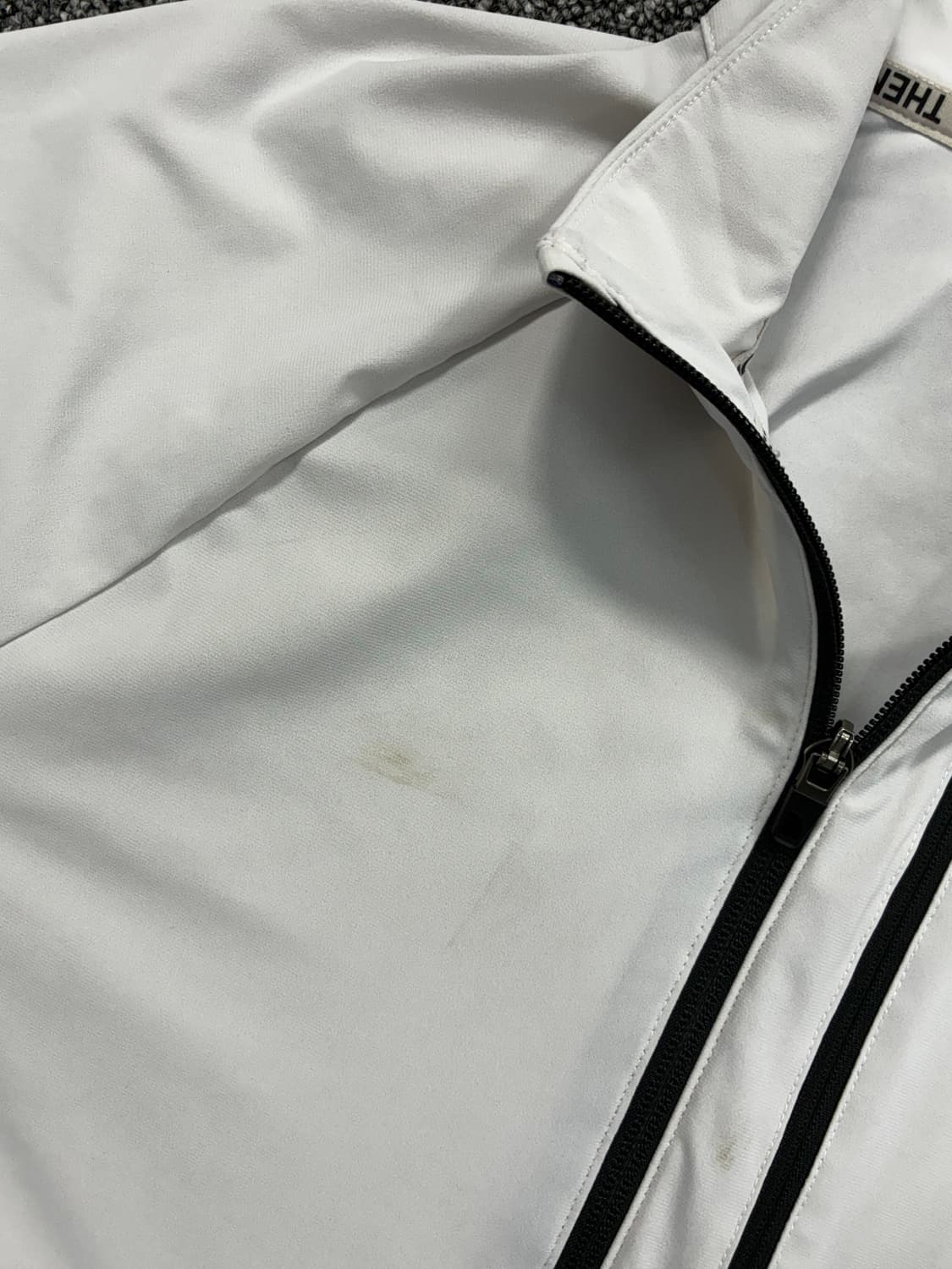 노스페이스 화이트 올 트레인 자켓 L 상품이미지9