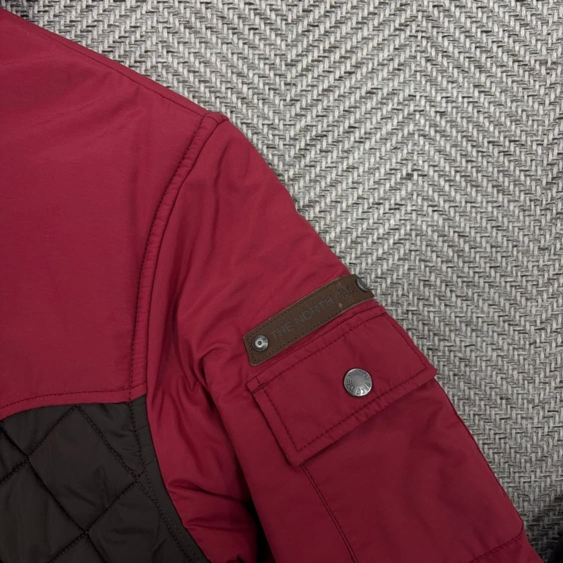 노스페이스 화이트라벨 퀼팅 후드패딩 v2101 상품이미지6