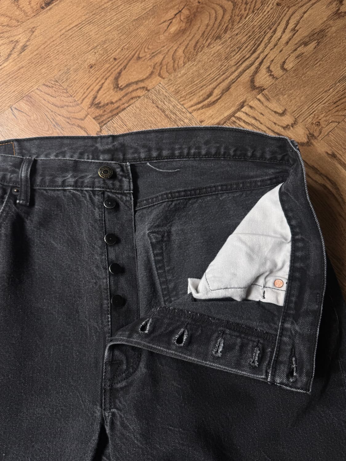 [36]리바이스 501CT 테이퍼드 흑청 데님 팬츠 상품이미지3