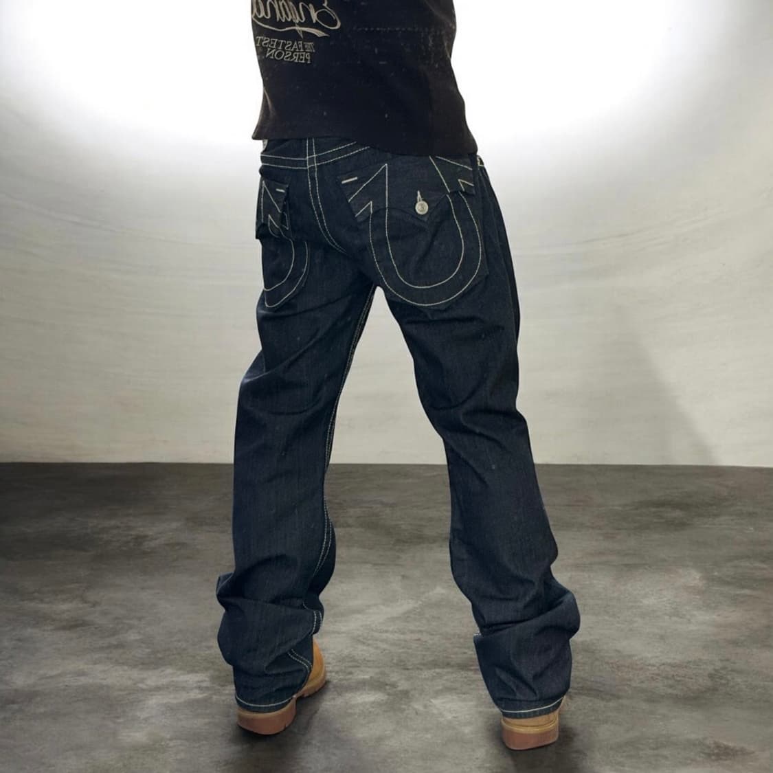 트루릴리전 월드투어 빅로고 스티치 플레어 스트레이트 데님 팬츠 상품이미지1