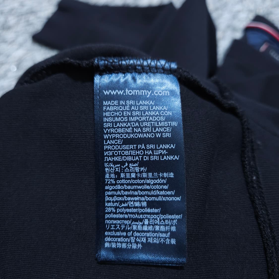 타미힐피거) M 남자 블랙 맨투맨티셔츠 / 왕눈이샵 상품이미지9