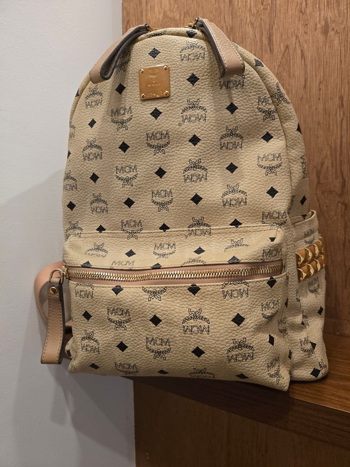 엠씨엠 백팩  상품이미지1