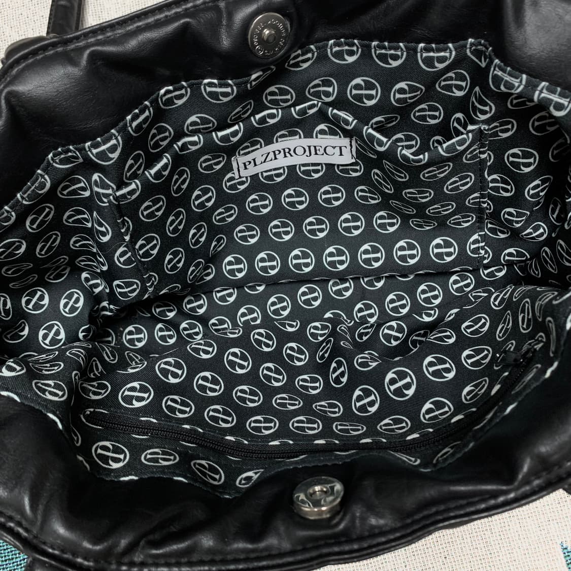 플리즈프로젝트 2-WAY 레더 패딩백 상품이미지2