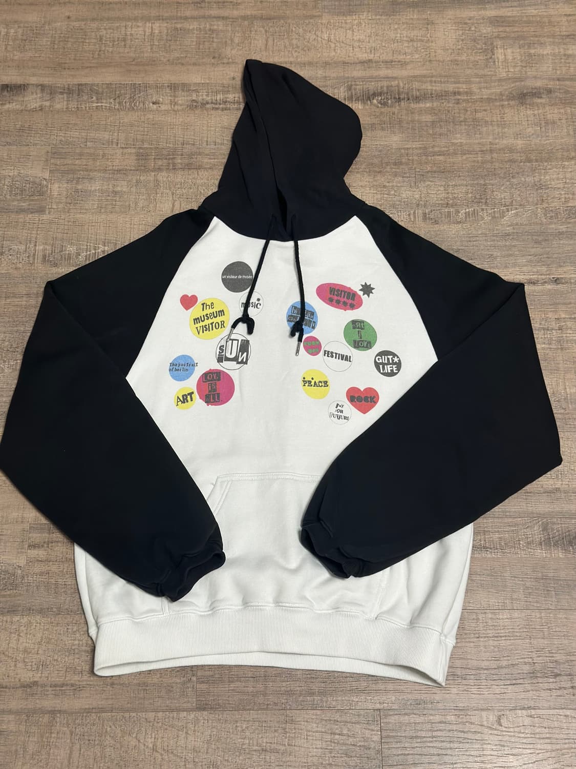 더뮤지엄비지터 (TheMuseumVisitor) 후드티 상품이미지1