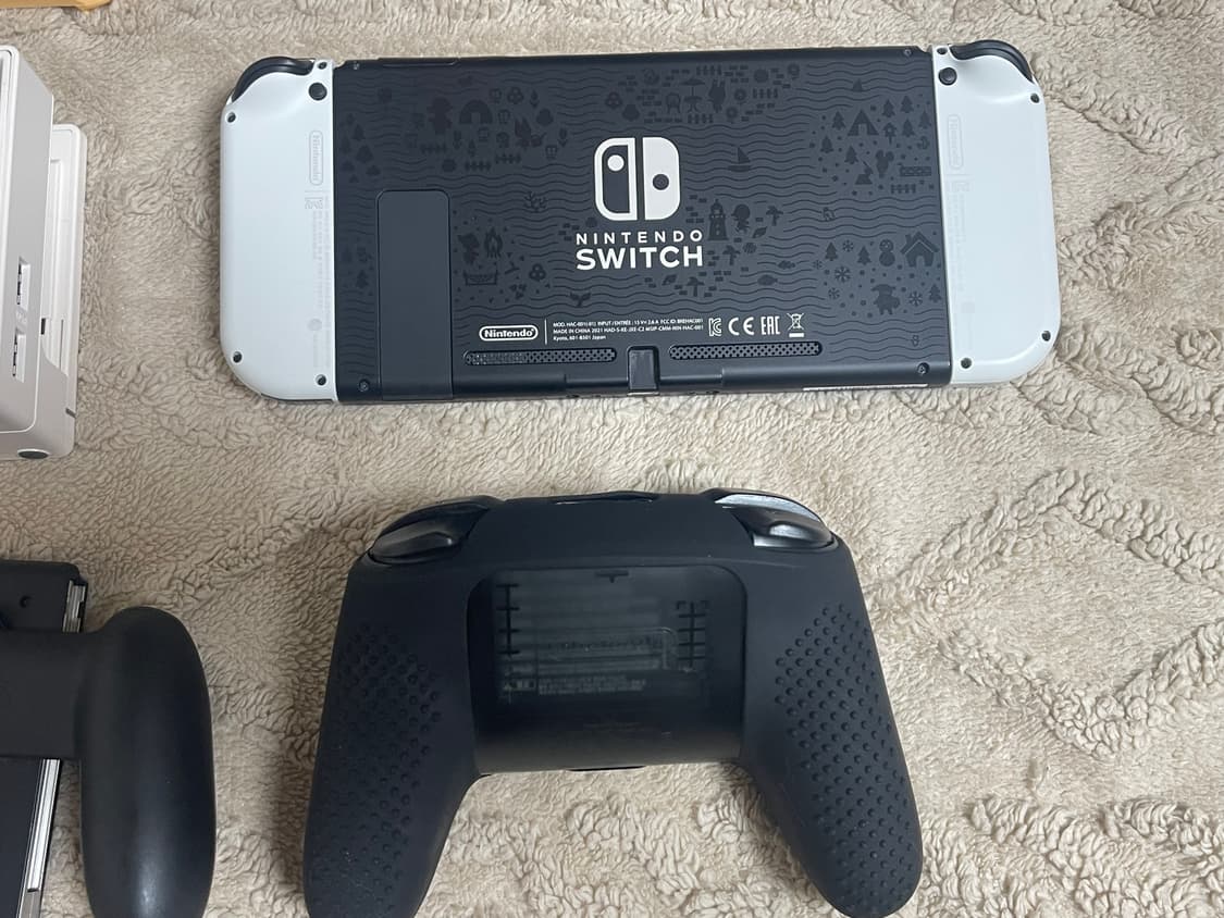 닌텐도 스위치 동물의 숲 에디션 콘솔 상품이미지3