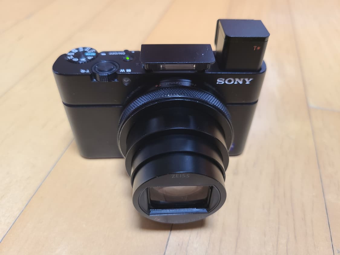 소니 RX100M6 카메라 + 소니 슈팅그립 배터리 3개, 바로 사용 상품이미지5