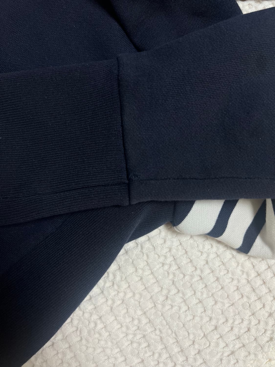 (정품) 톰브라운 네이비 금장 후드집업 3사이즈 상품이미지7