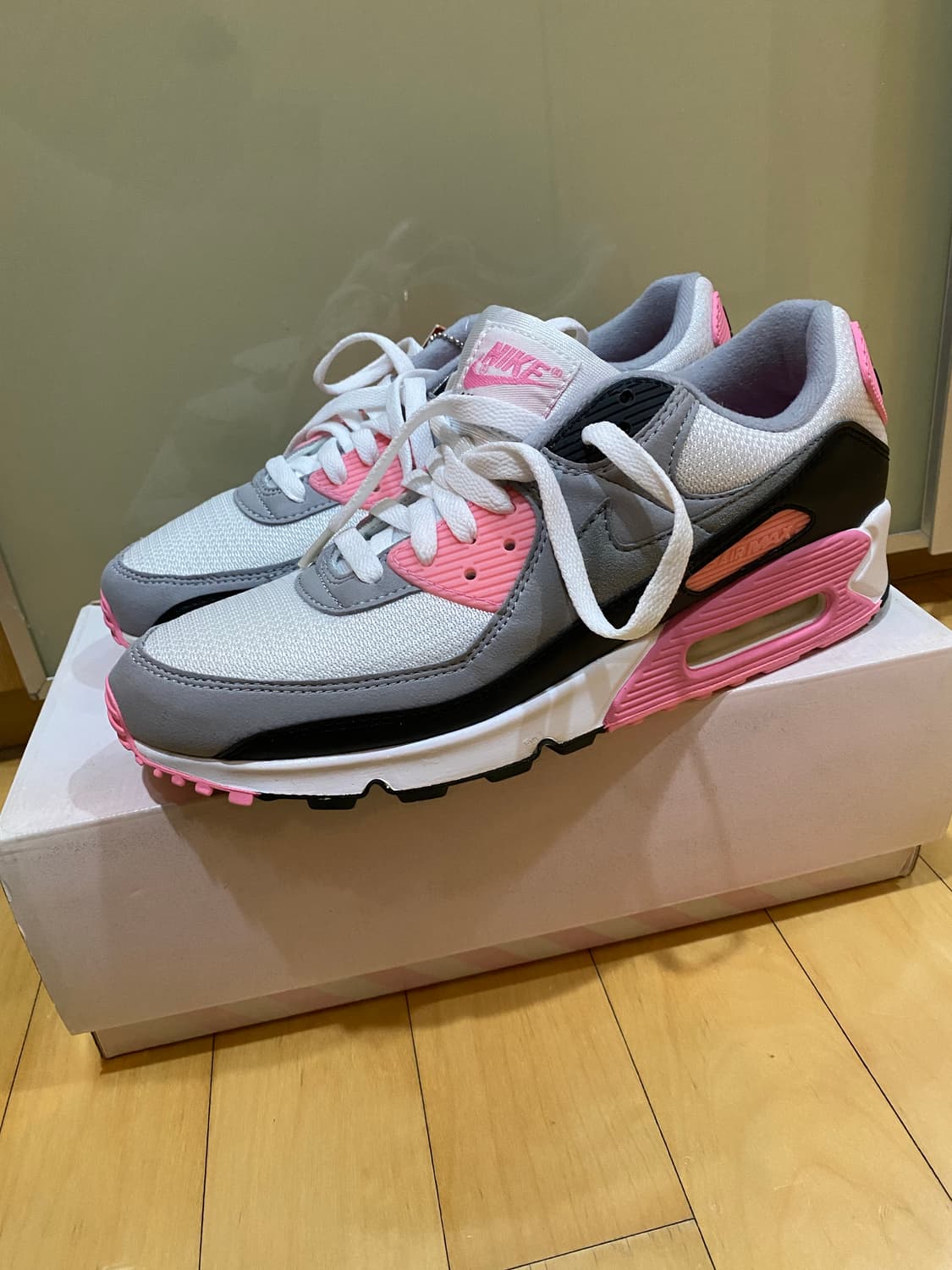 나이키 에어맥스 90 로즈 상품이미지3