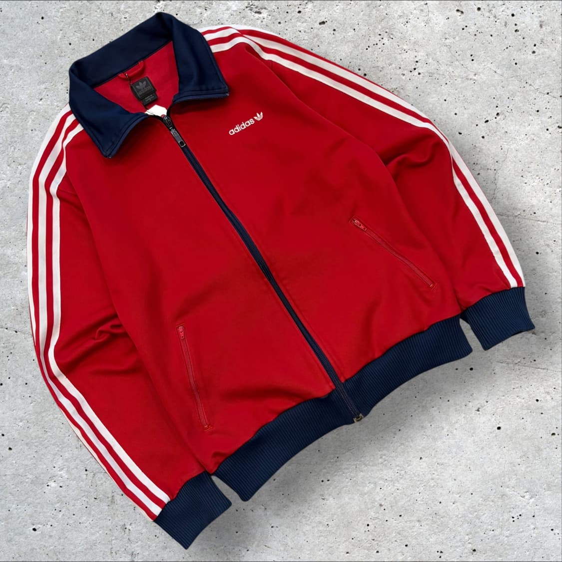 [S] 07s 아디다스 베켄바우어 삼선 트랙탑 레드 네이비 D27 상품이미지1