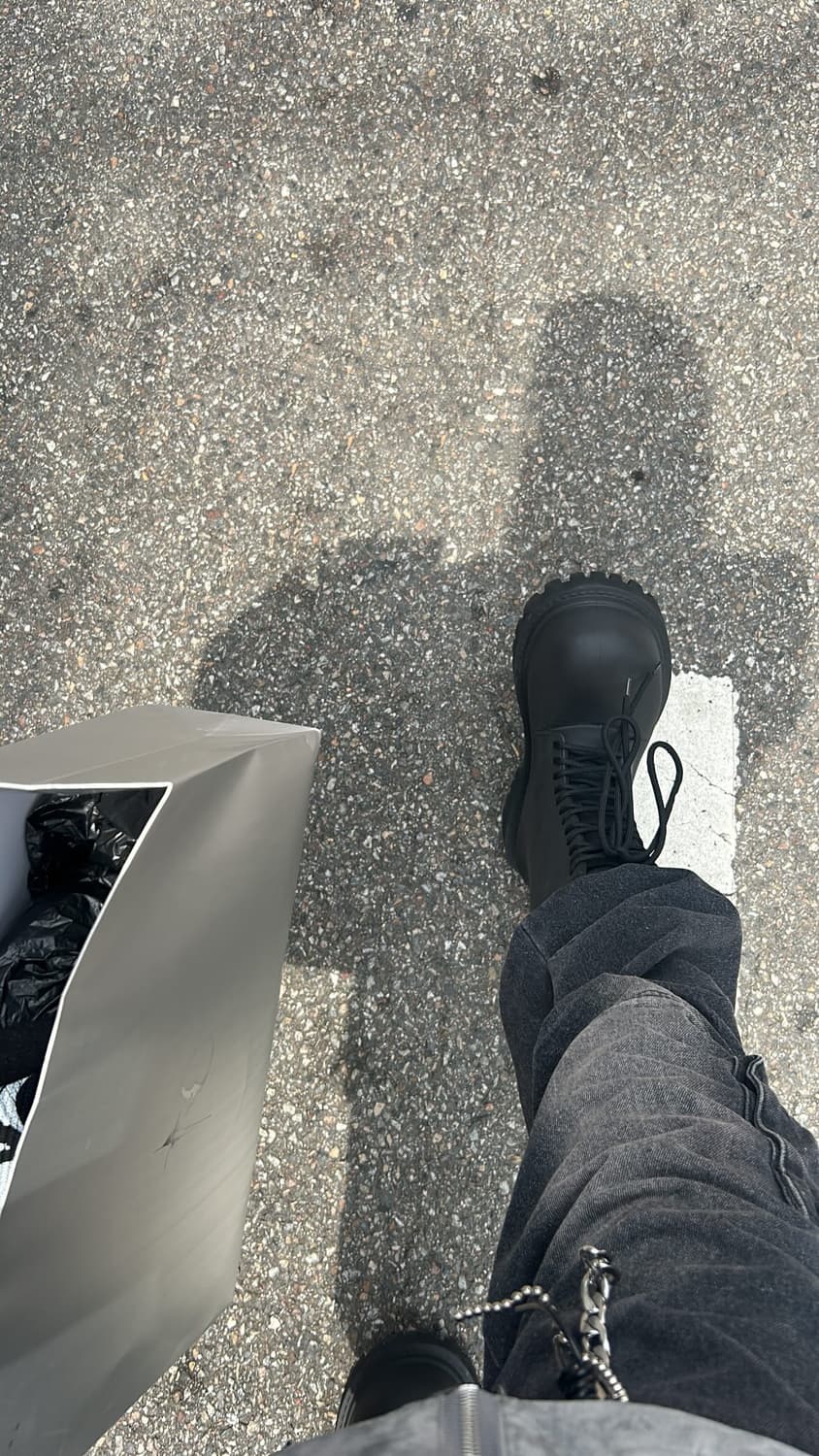 발렌시아가 스테로이드 부츠 42사이즈 상품이미지2