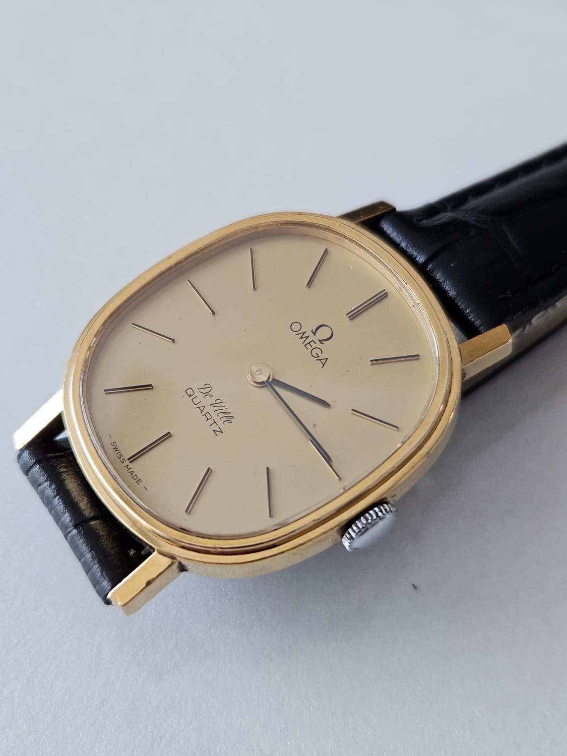 오메가 드빌 금장 쿼츠 시계 고장품 상품이미지4