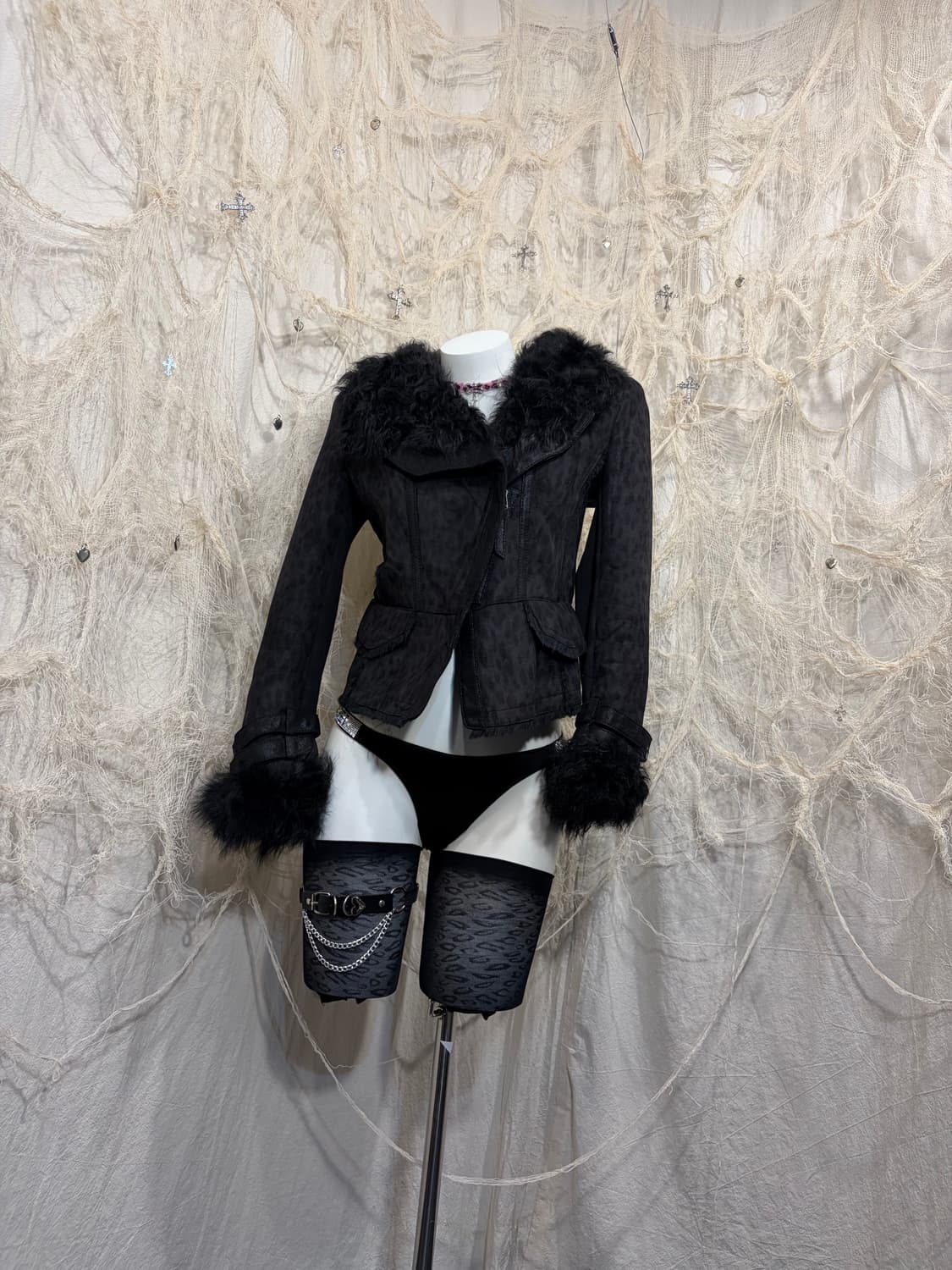 Onegyaru Y2K Leopard fur jacket  상품이미지4