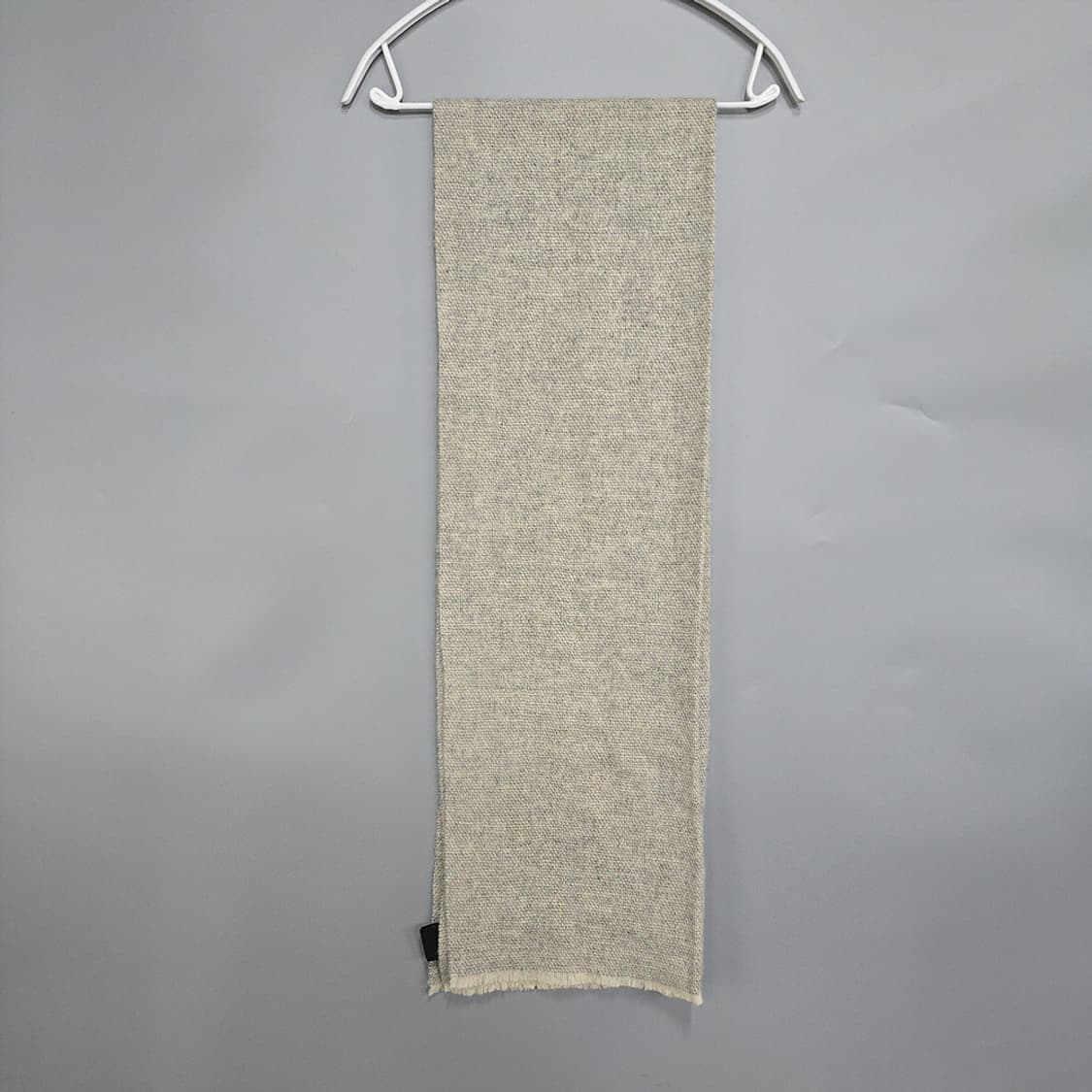 코스(COS) 울100 머플러 프린지 라이트그레이 상품이미지1