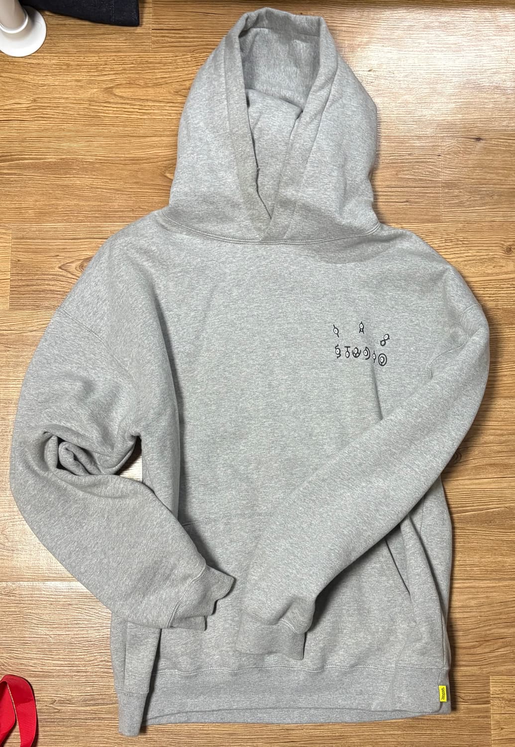 포켓몬스터x아이앱 스튜디오 콜라보 후드티 판매합니다. 상품이미지1