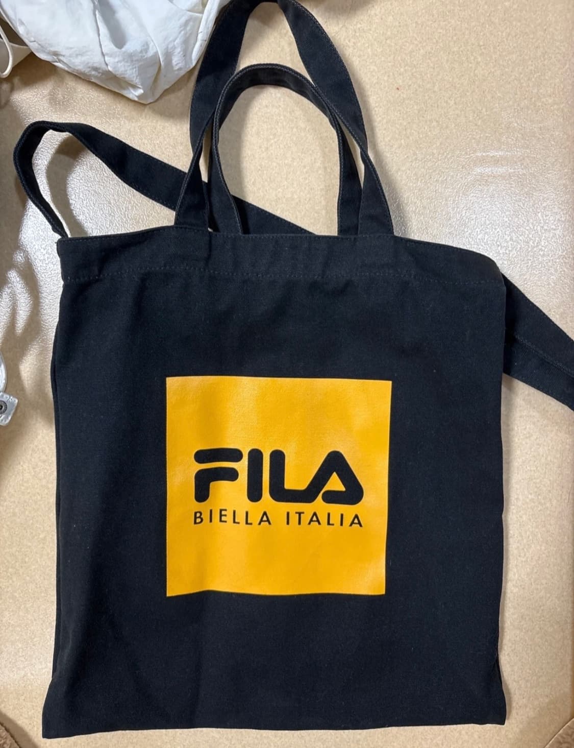 휠라 에코백 검정 상품이미지1