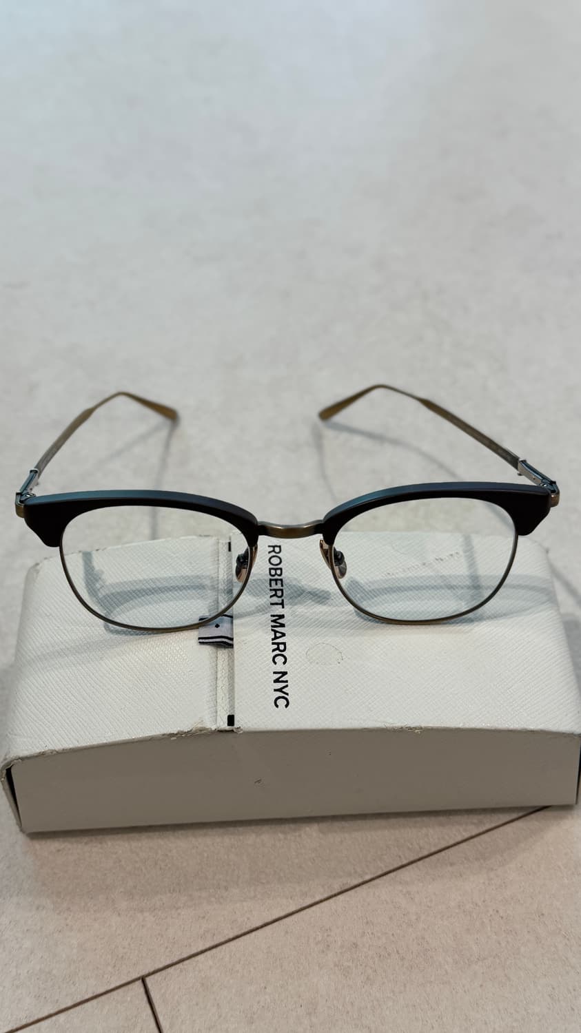 ROBERT MARC NYC 티타늄 안경 상품이미지2