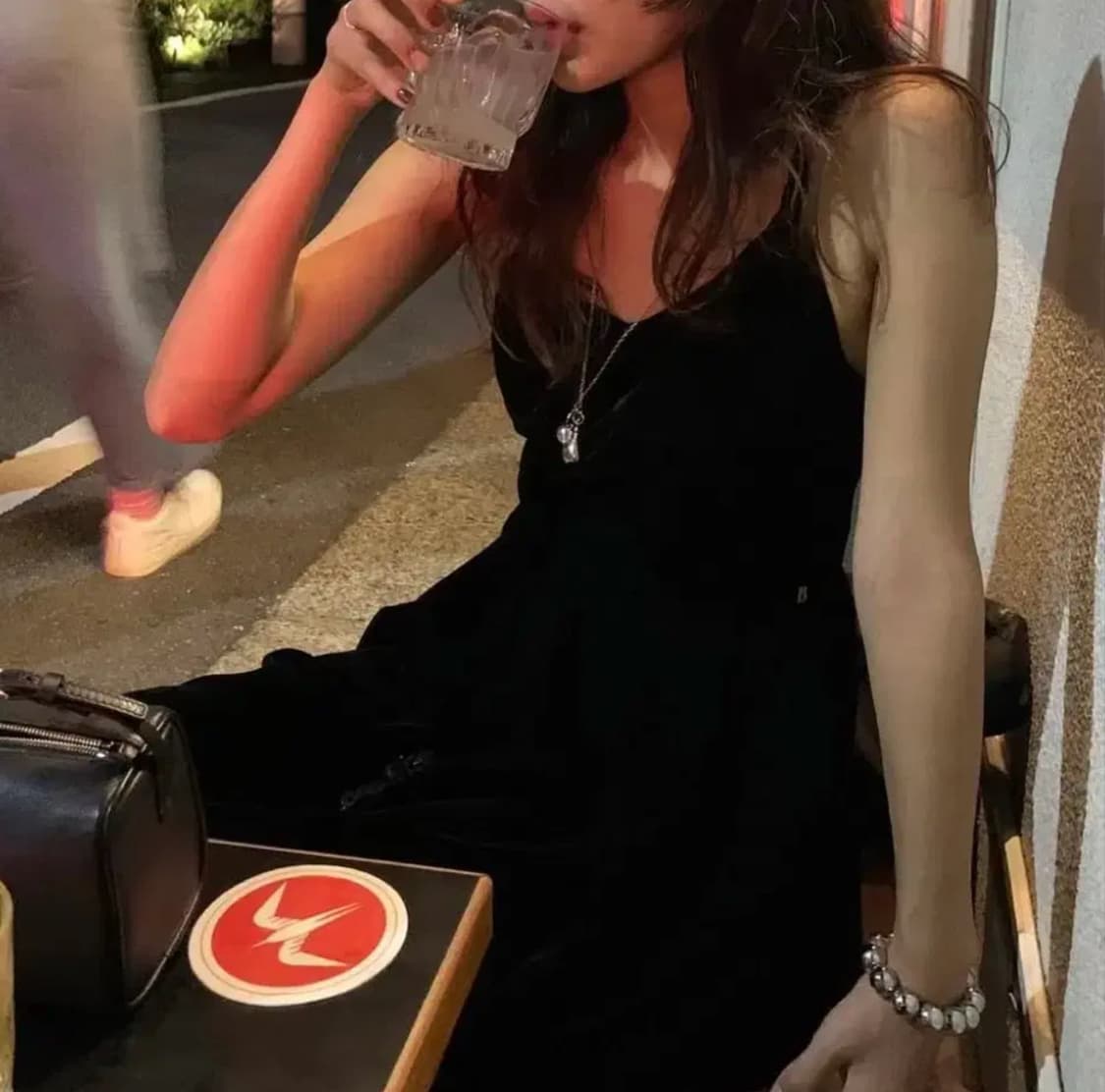 더바넷 벨벳 칵테일 드레스 벨벳 나시 원피스 상품이미지2