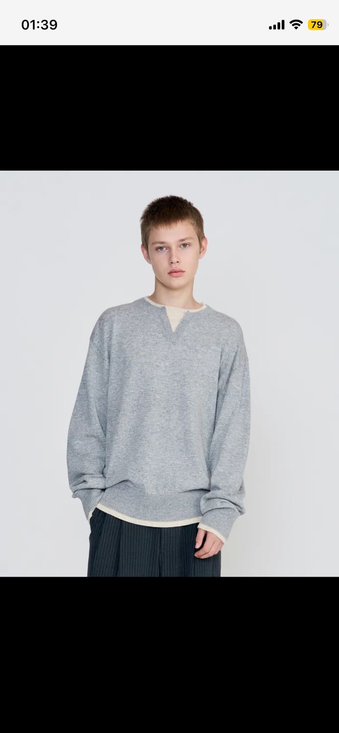 레이어드 라운드넥 니트 (그레이) 상품이미지1