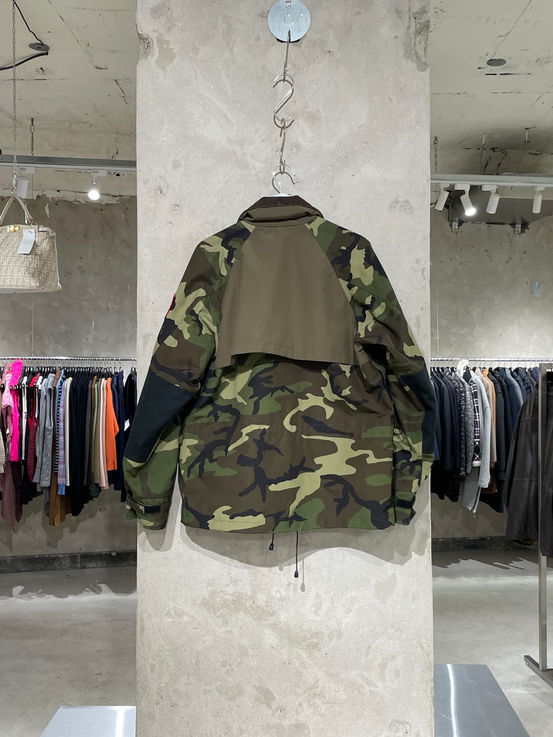 준야 와타나베 맨 x 캐나다 구스 카모 플라쥬 택티컬 자켓 상품이미지6