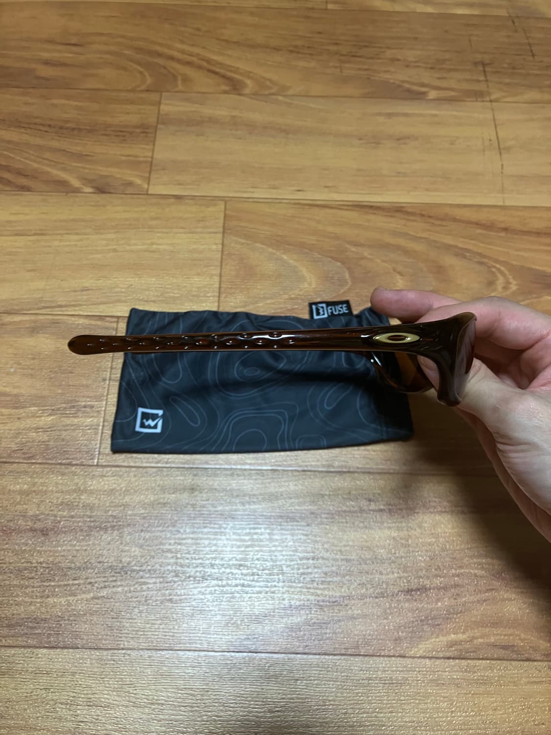오클리 파이브스 2.0 새렌즈 루트비어 상품이미지3