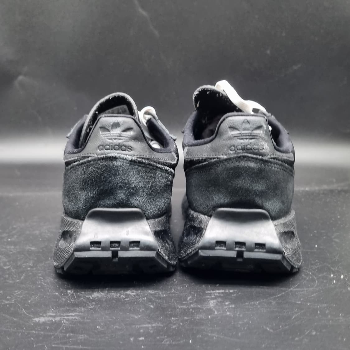 아디다스 레트로피 e0 스니커즈235 상품이미지4