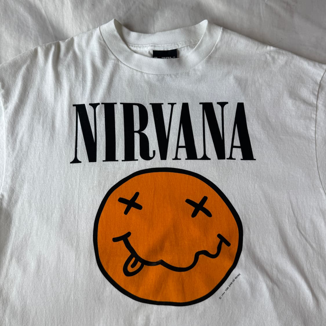 너바나 94 Smiley Face & In Utero 투어티셔츠 상품이미지3