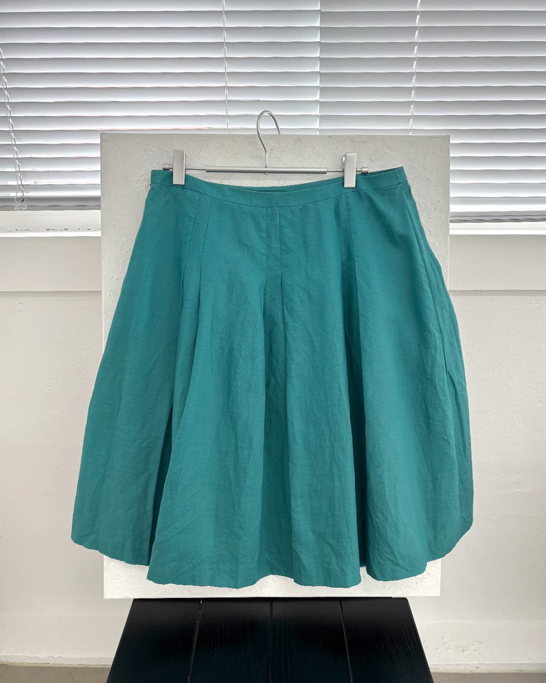 NEWYORKER aqua tuck midi wide skirt 상품이미지2